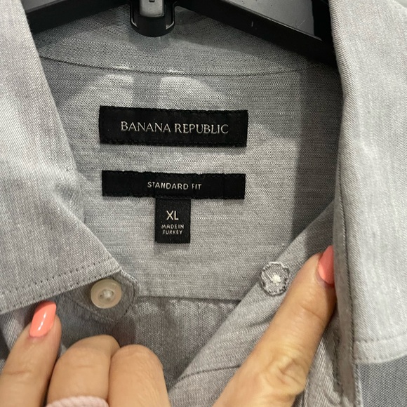 Banana republic XL standard fit grey dress shirt - Picture 3 of 3